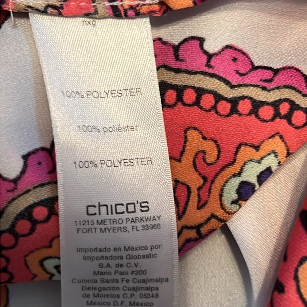 Chico’s Top - Picture 6 of 6